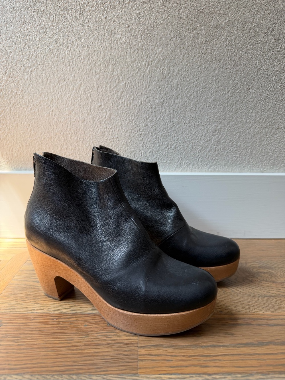 Black Leather Platform Ankle Boots with Wood-Look Heel